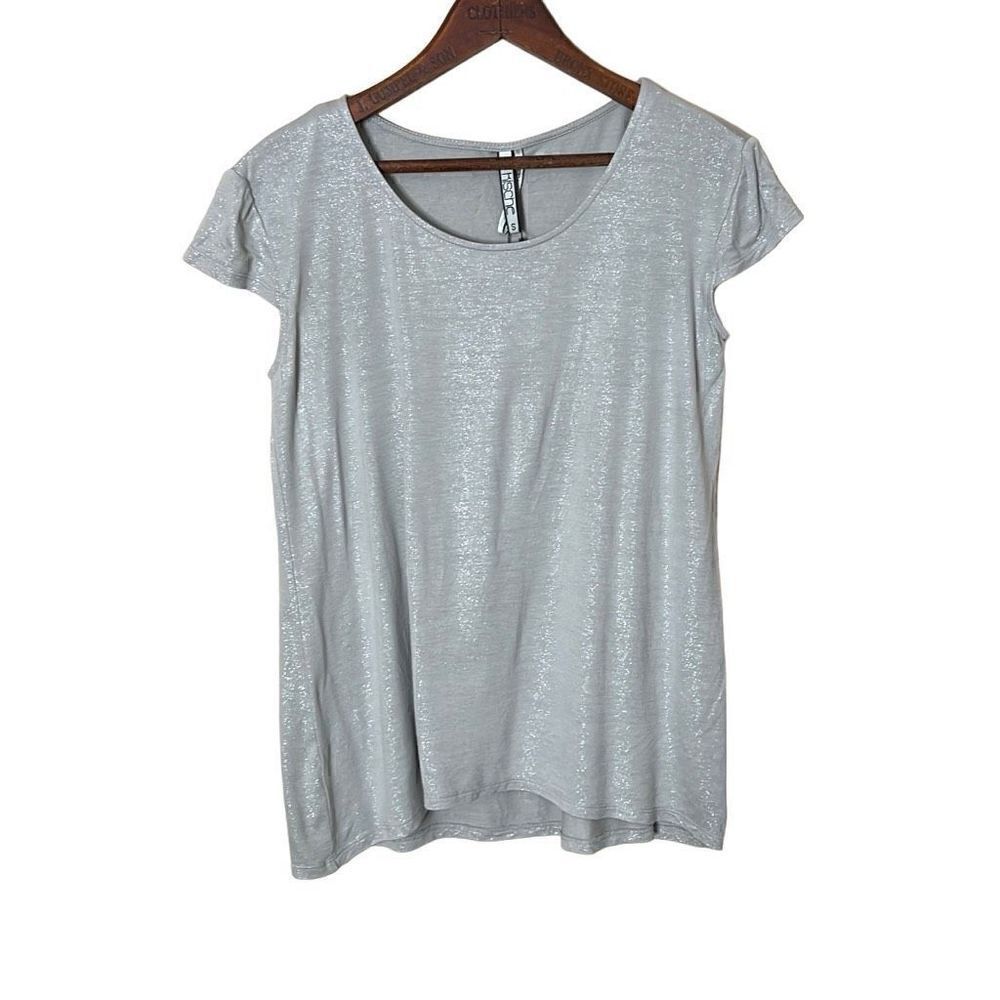 Kische NWT Capped Sleeve Top